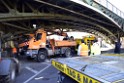 LKW blieb unter Bruecke haengen Koeln Deutz Deutz Muelheimerstr P121